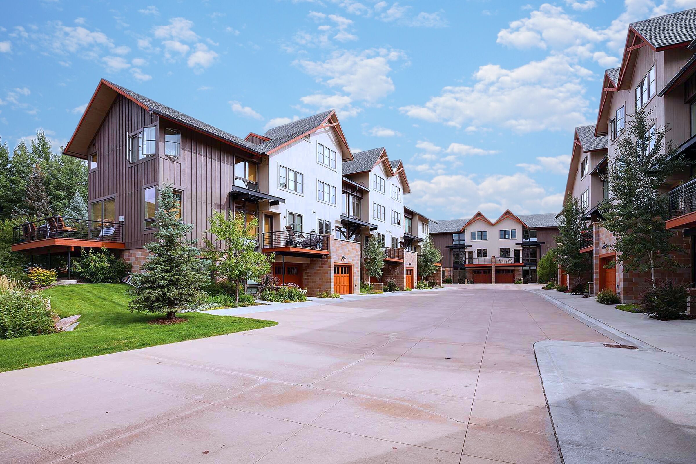 Blackhawk Townhomes