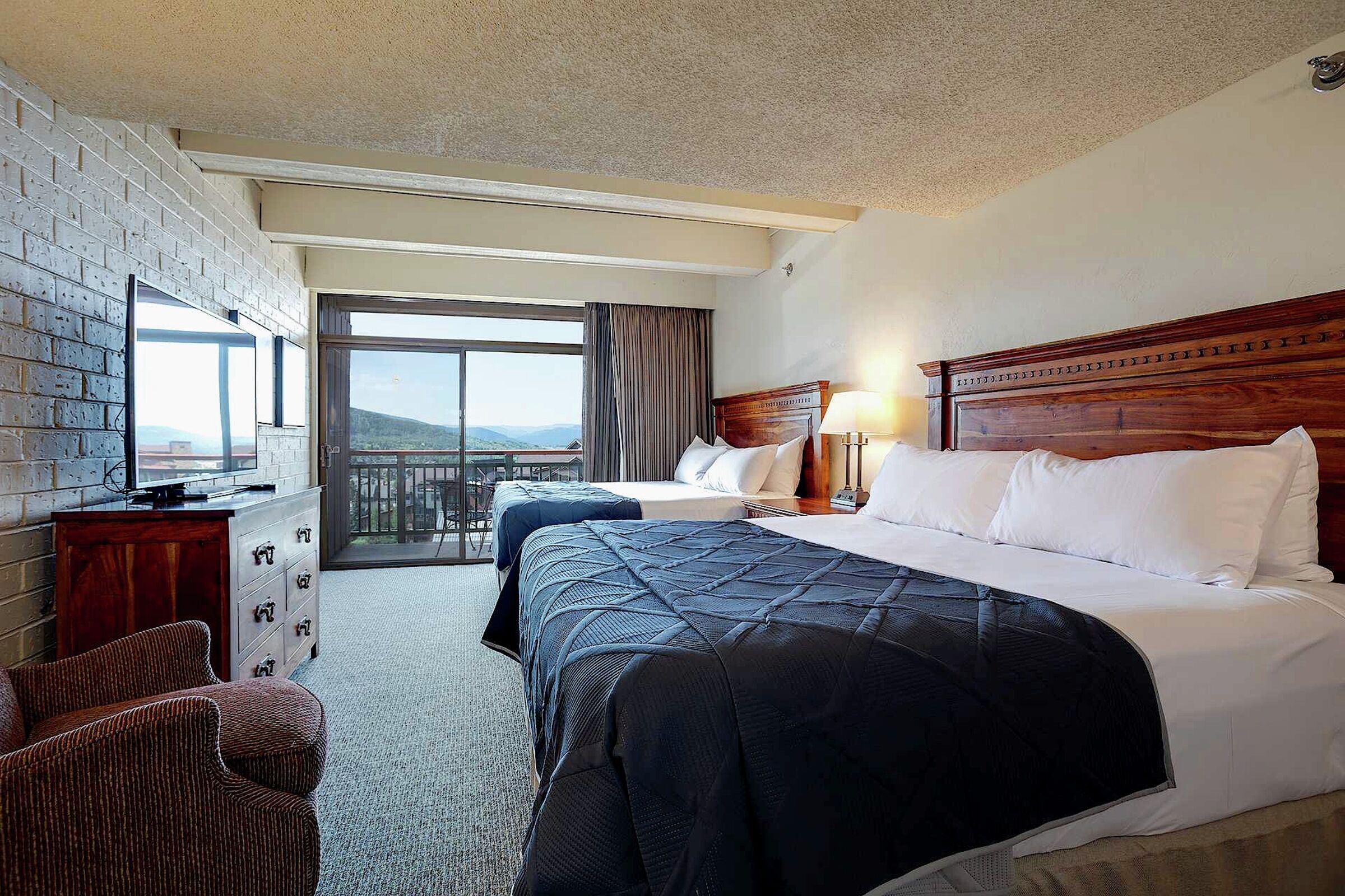 #605 - Master Bedroom