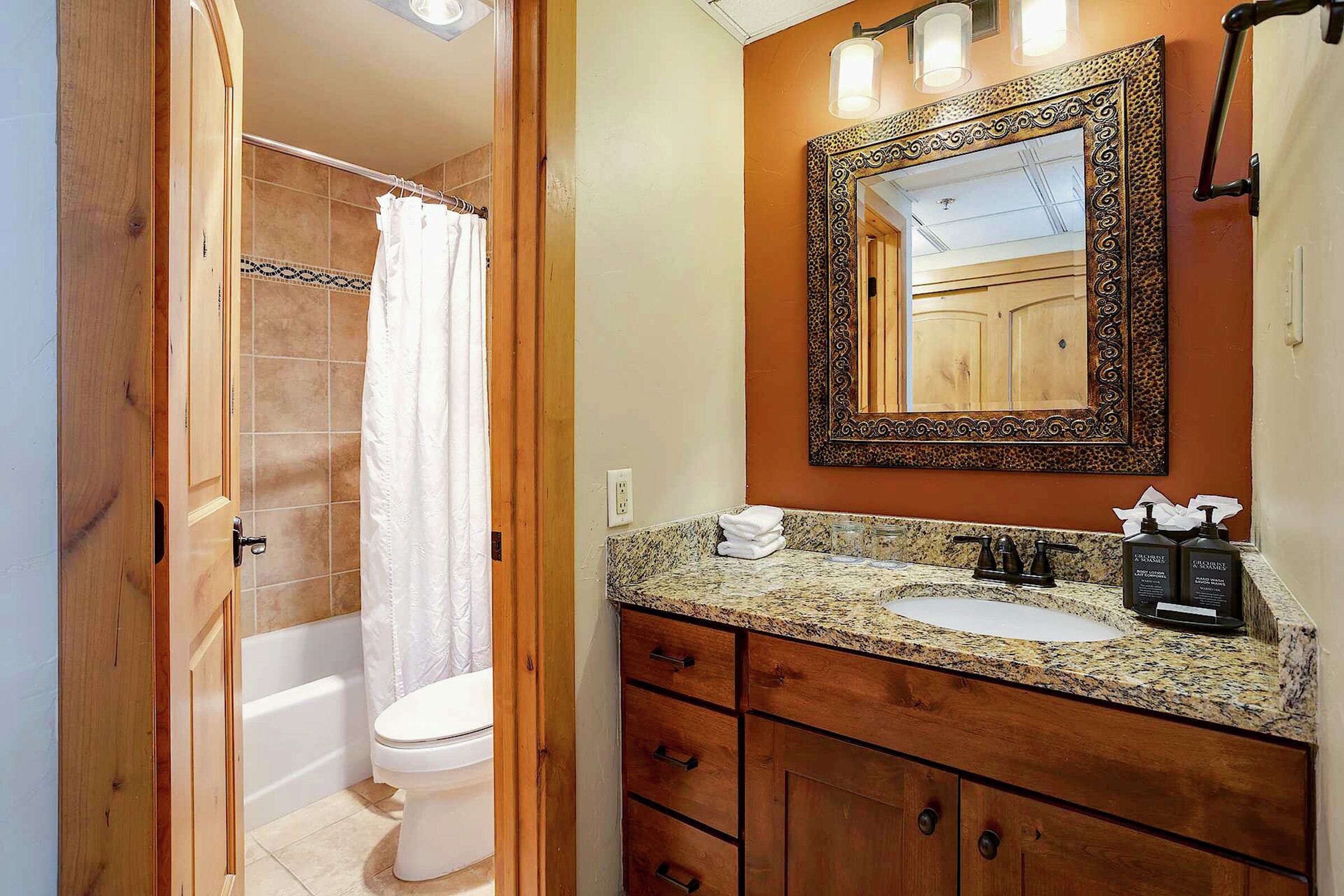 #606 - Bathroom