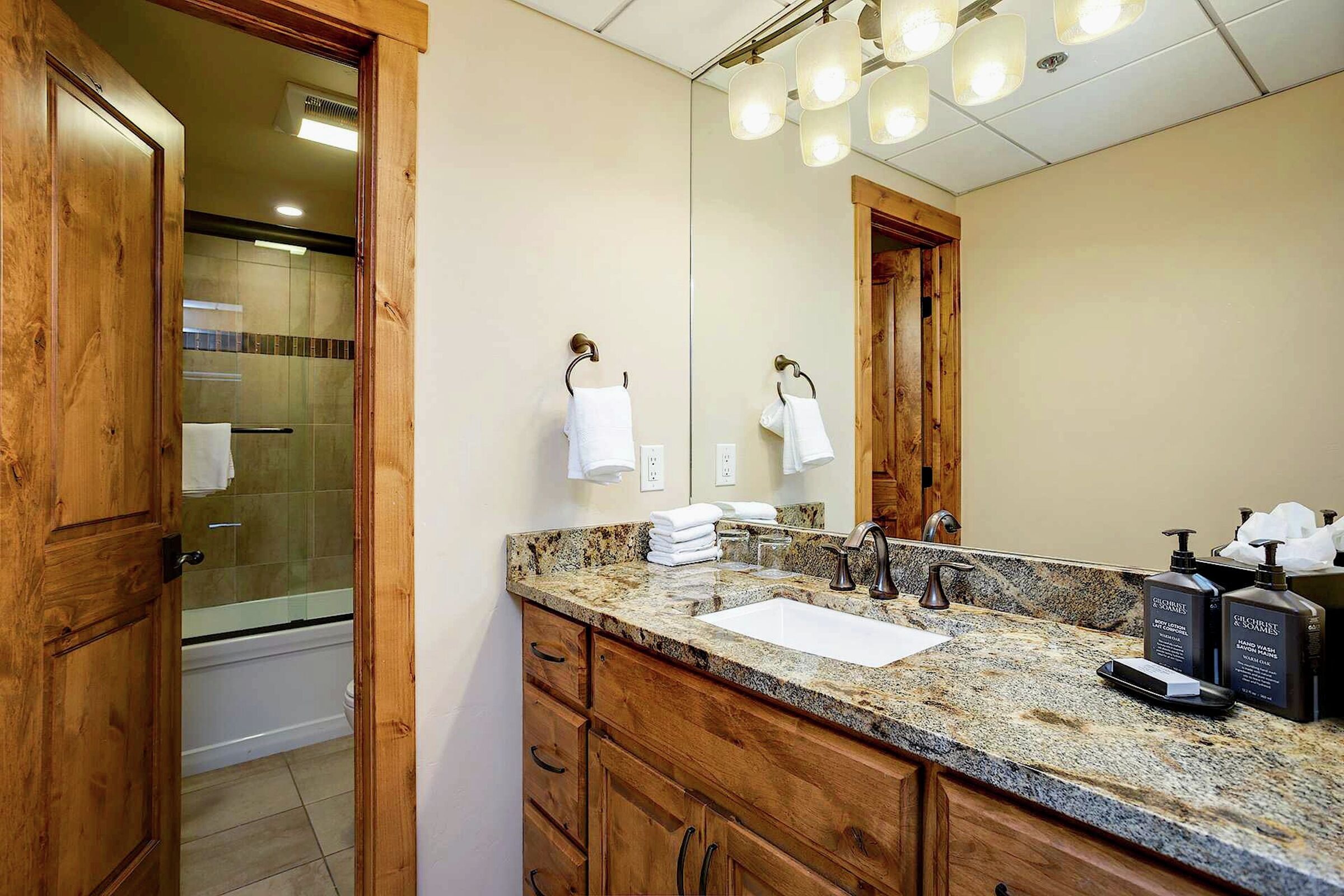 #609 - Bathroom