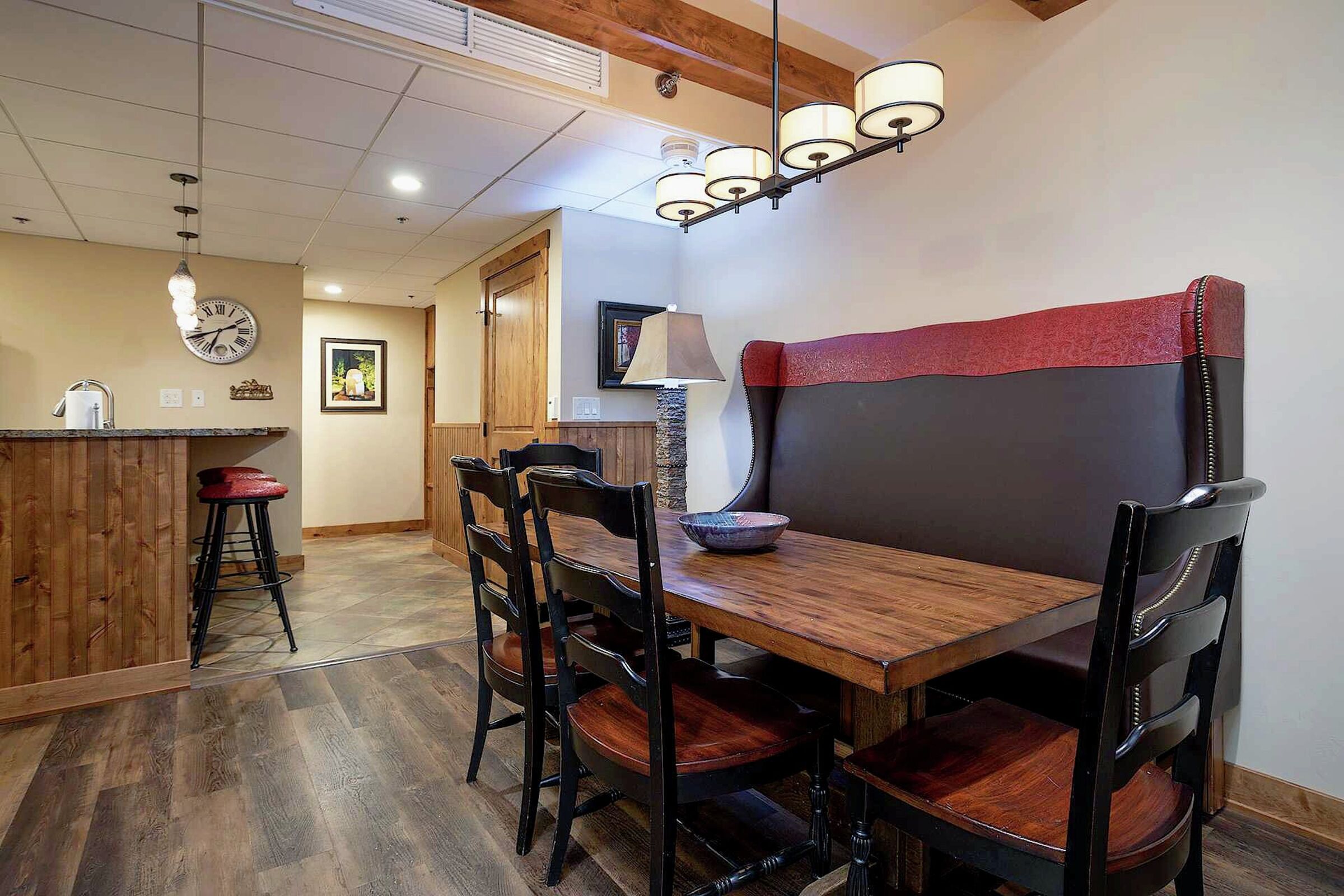 #609 - Dining Room