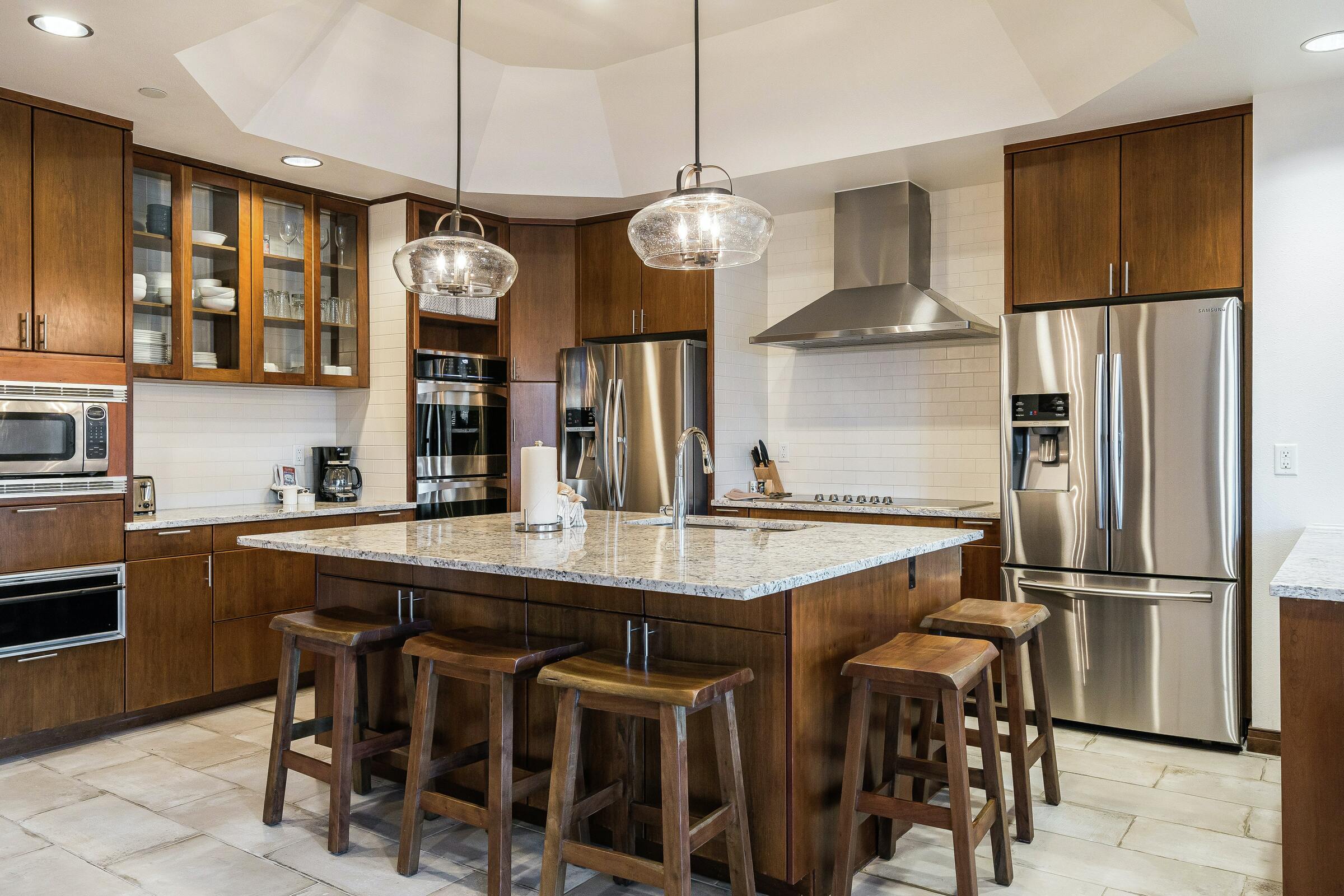 #28 - Kitchen