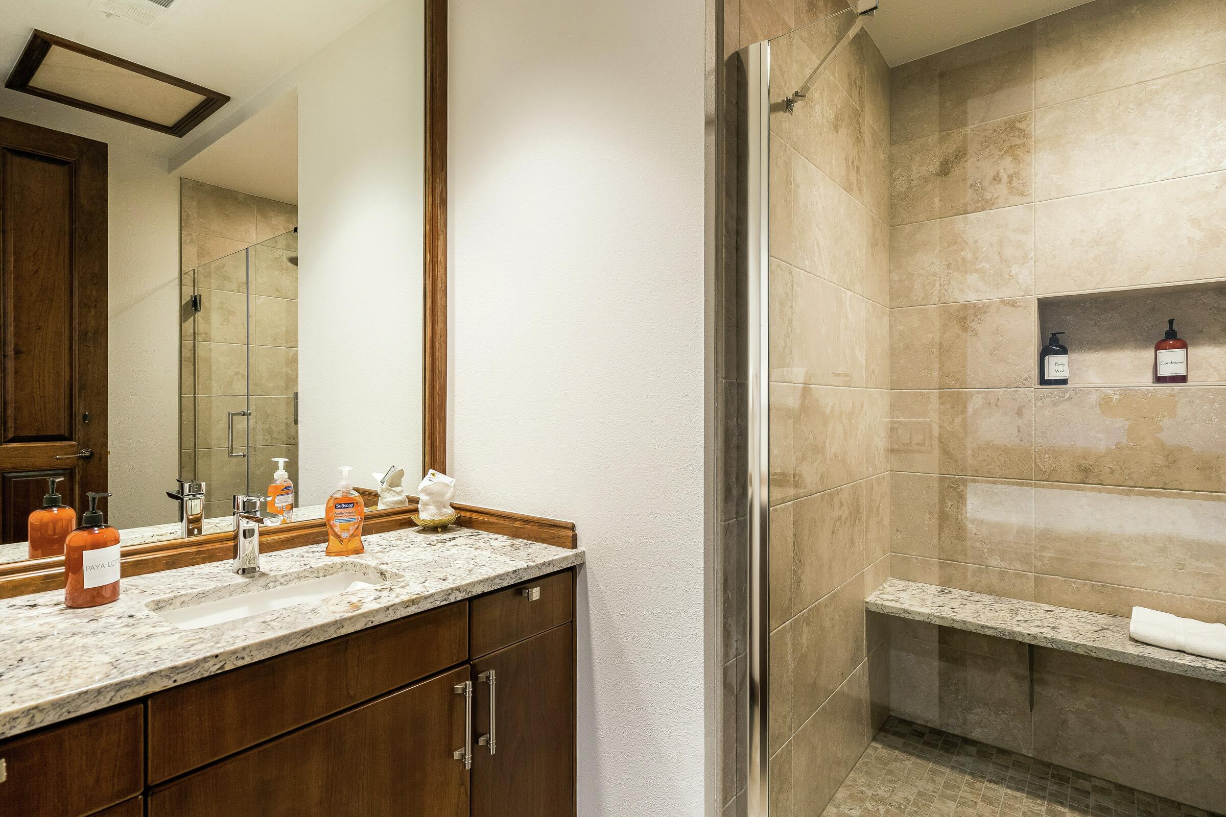 #28 - Ensuite Bathroom