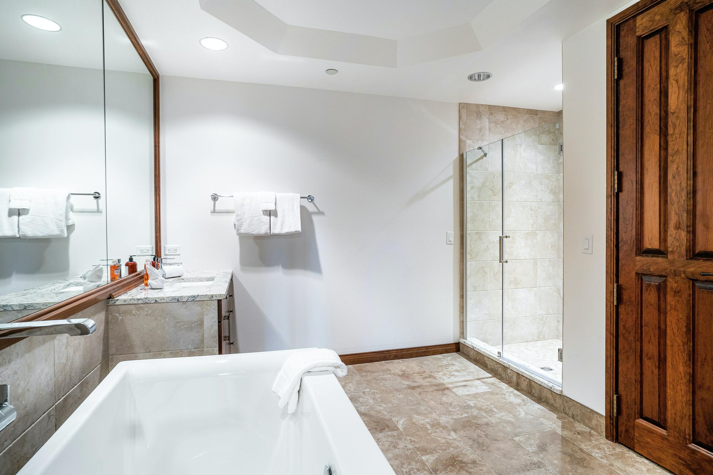#28 - Ensuite Bathroom