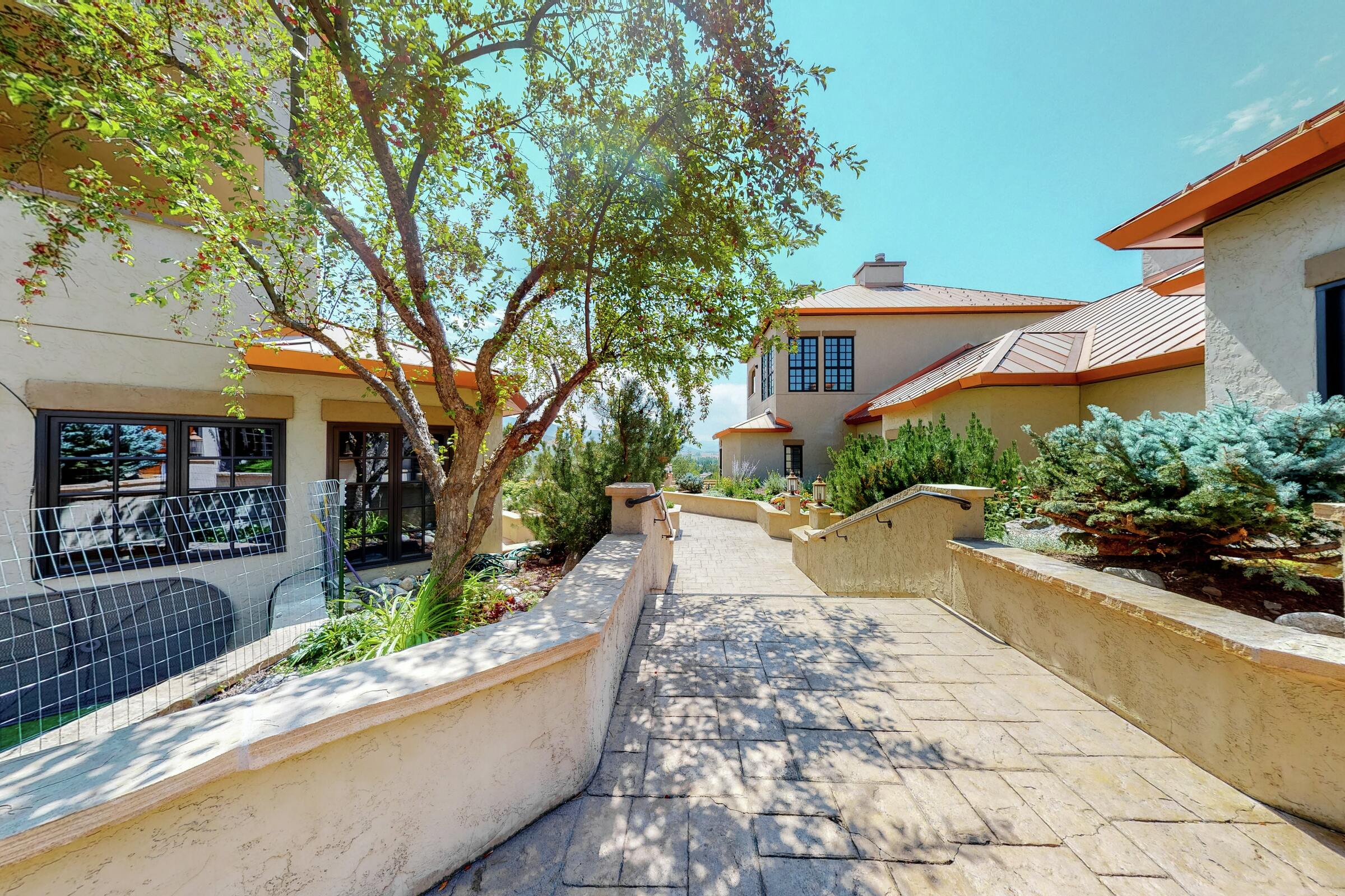 Atriums at EagleRidge