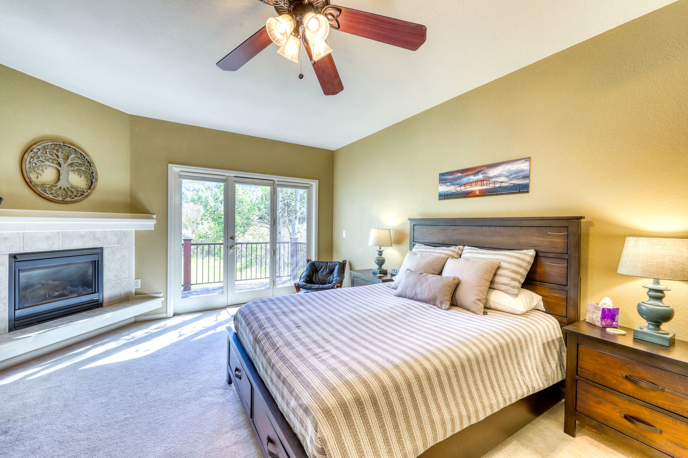 #1679 Thistlebrook - Master Bedroom