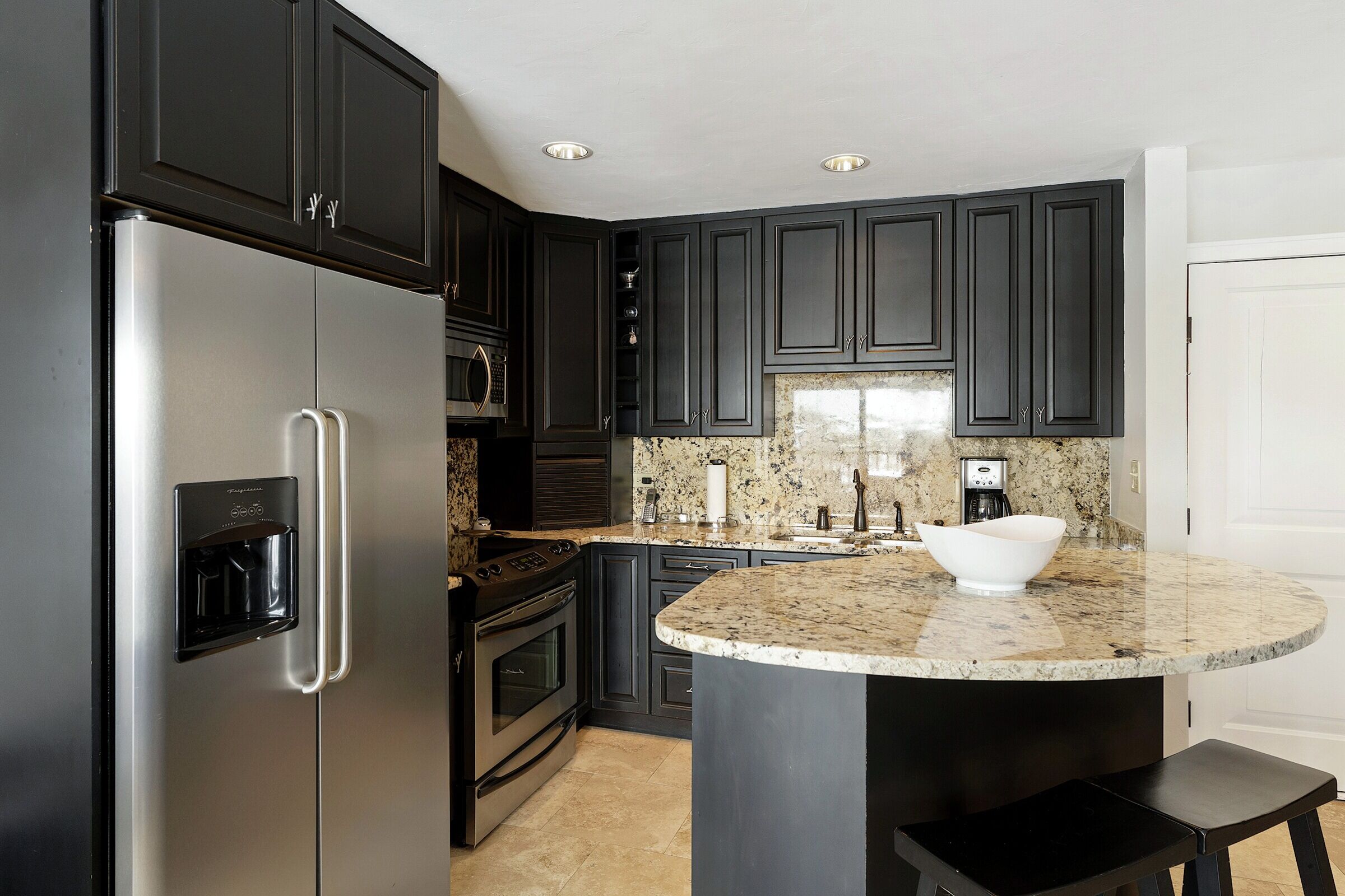 #304 - Kitchen