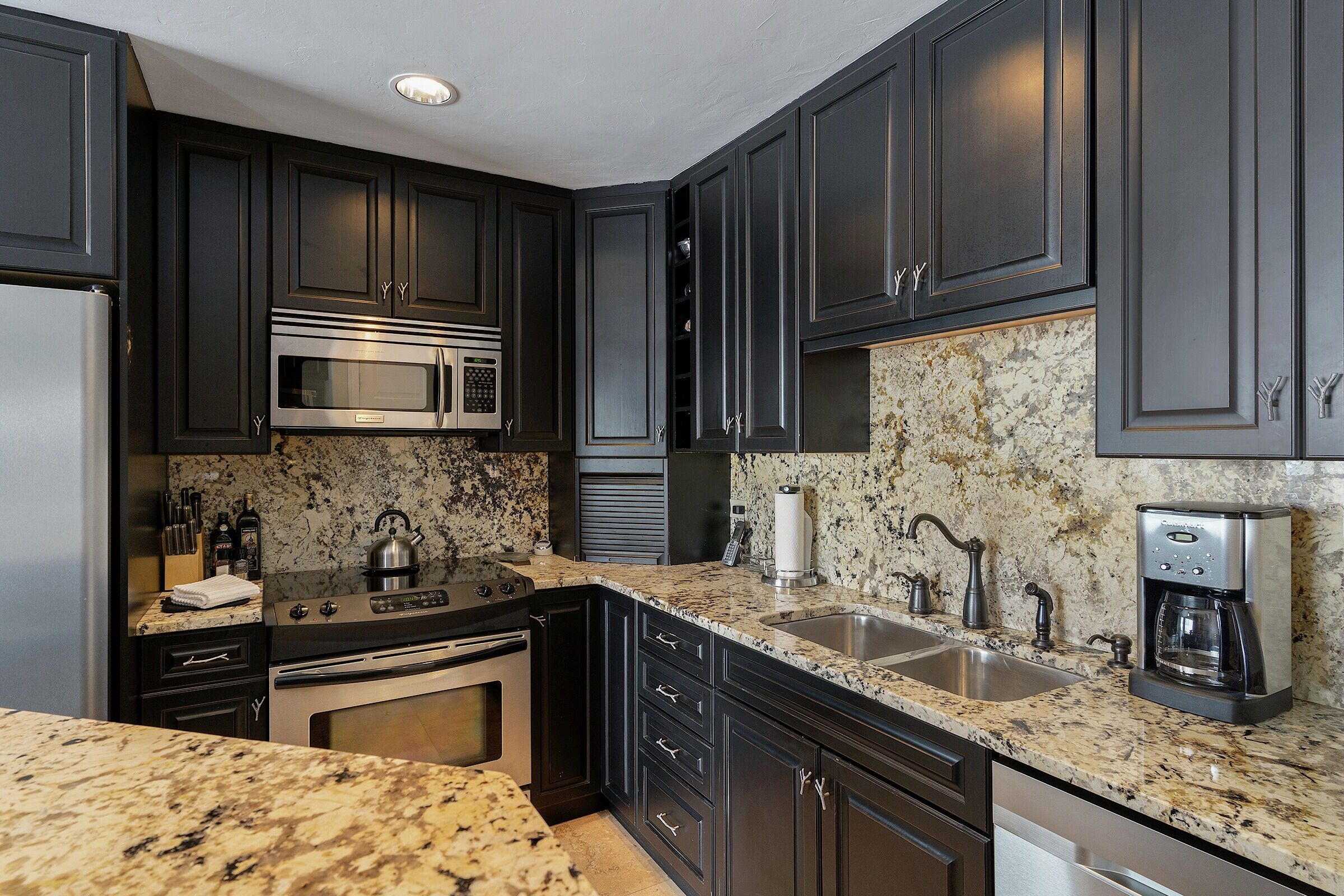 #304 - Kitchen