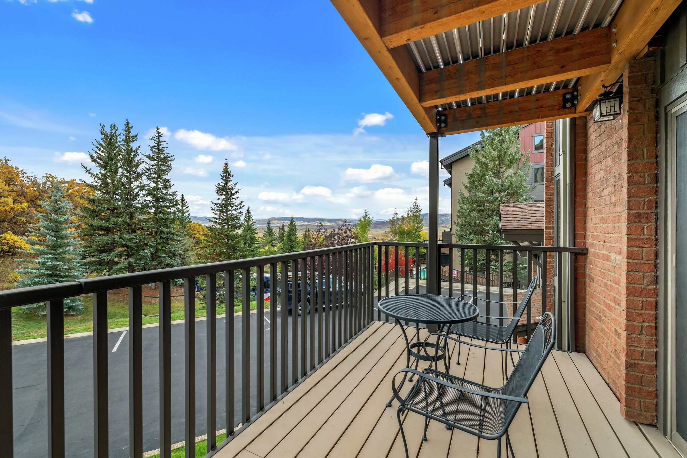 #102 - Balcony