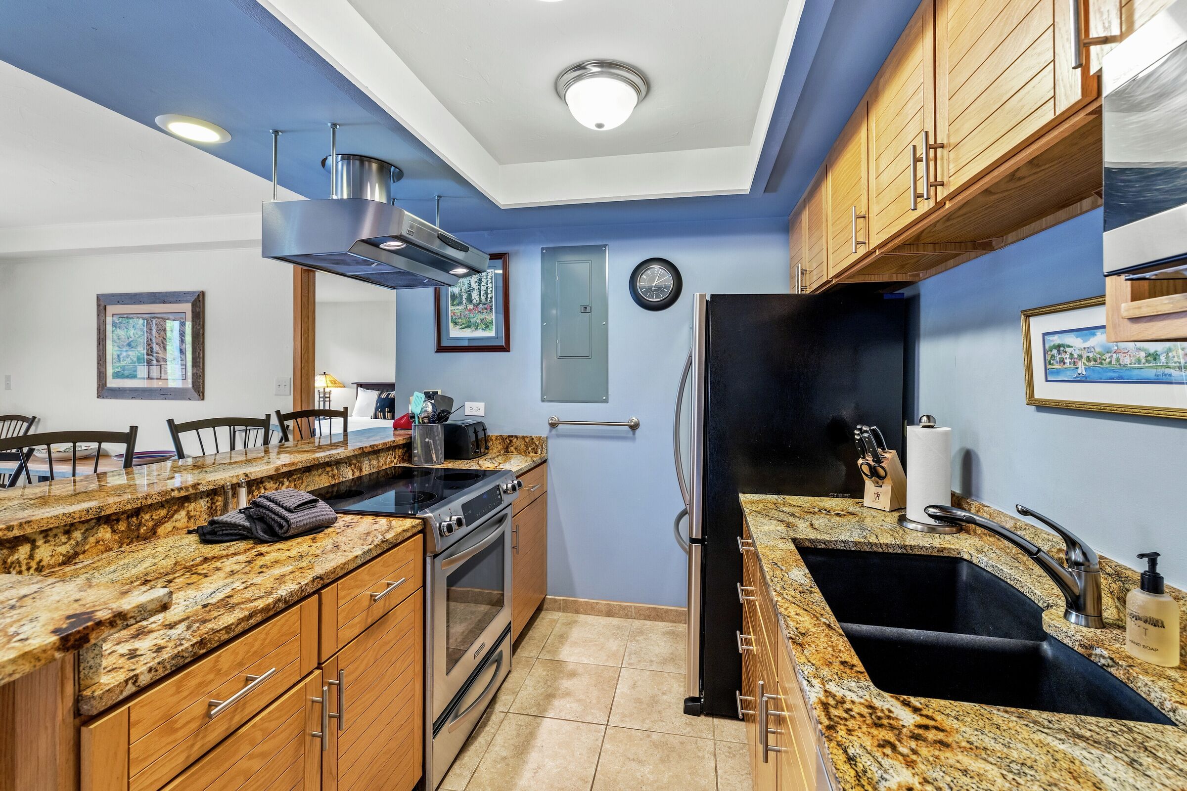 #102 - Kitchen