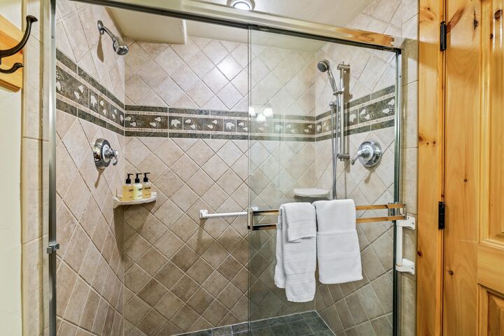 #103 - Master Ensuite Bathroom