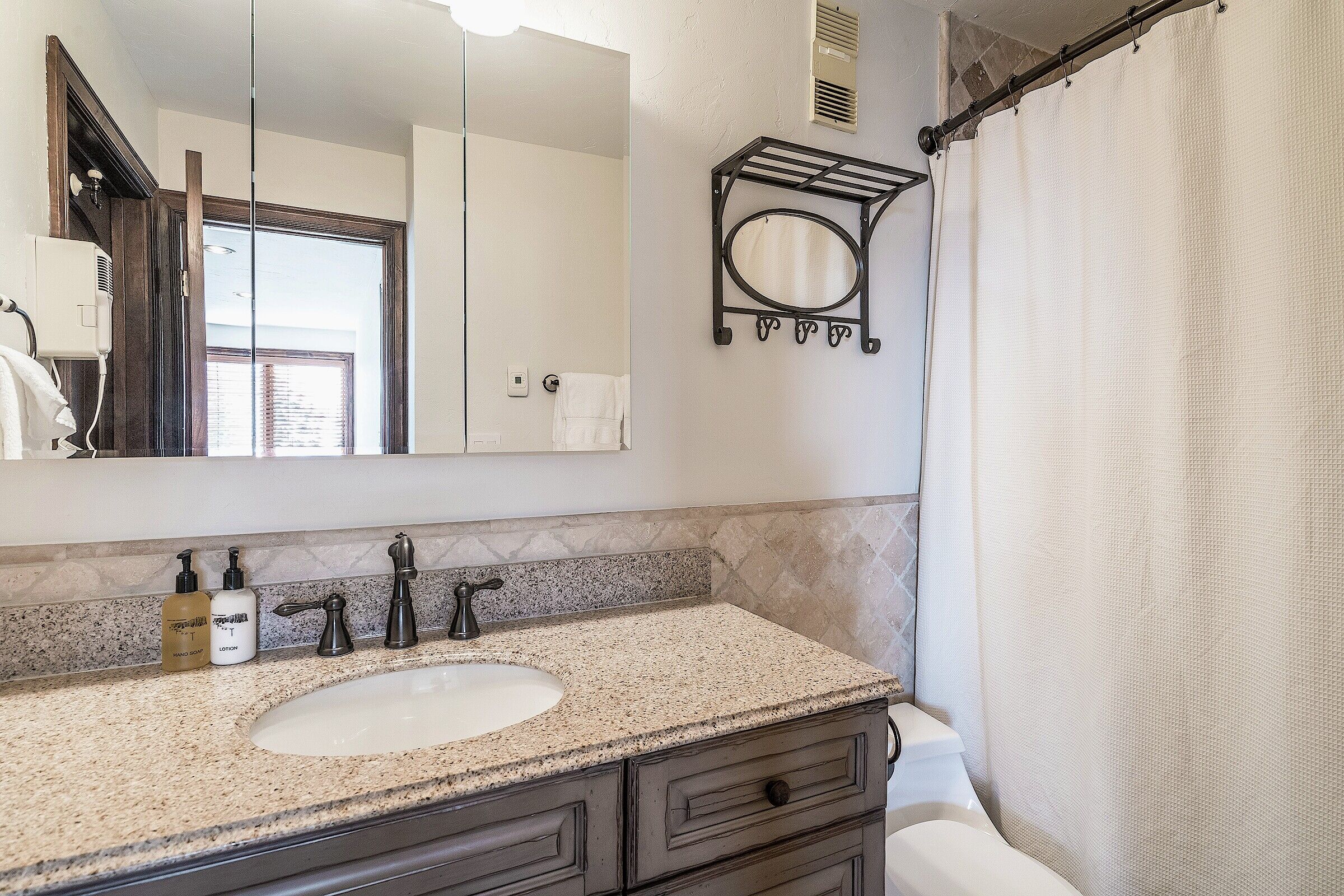 #209 - Bathroom