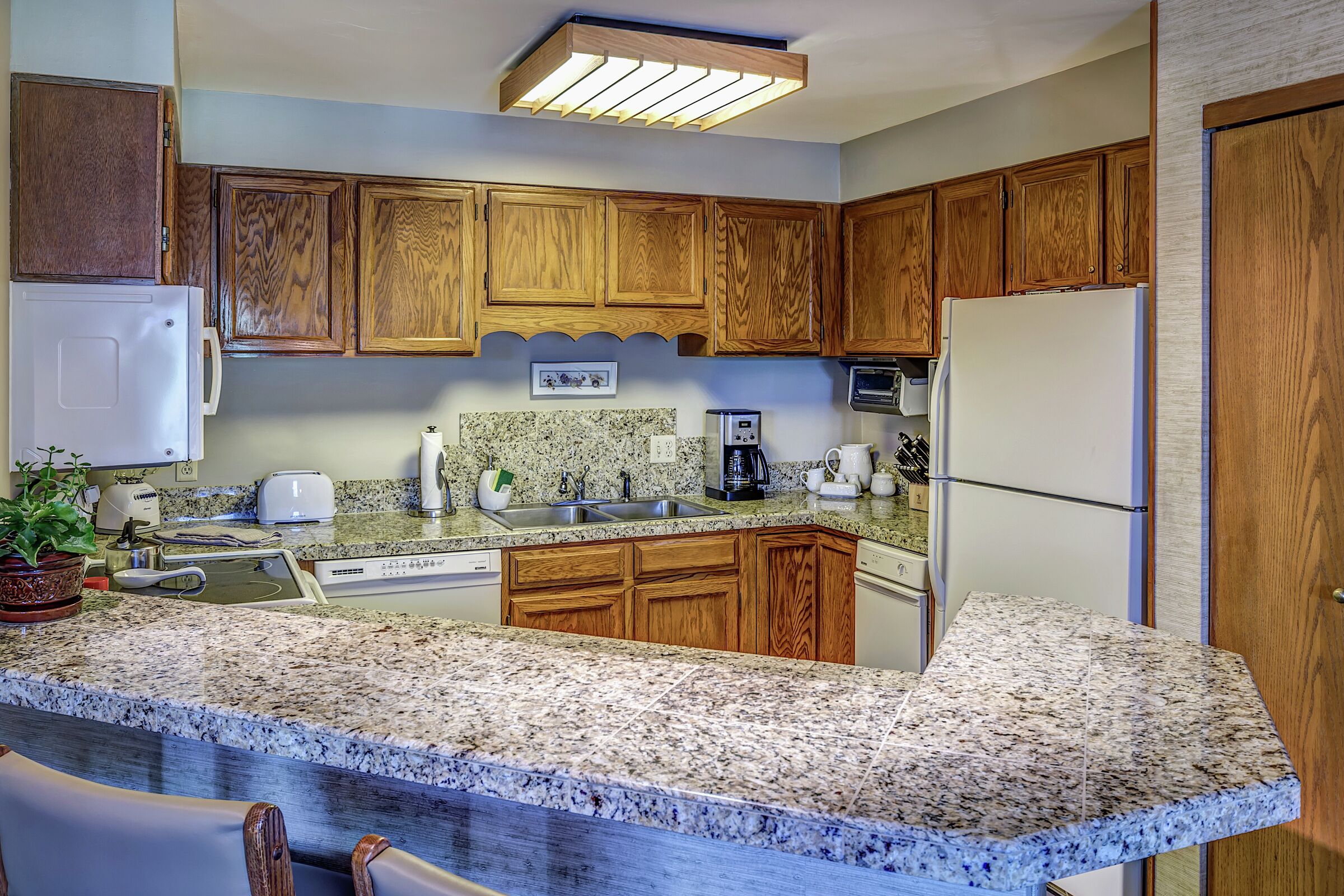 #407 - Kitchen