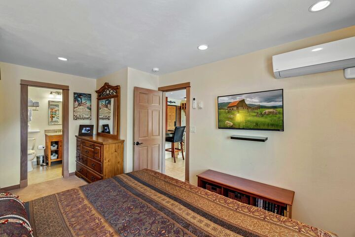 #313 - Master Bedroom