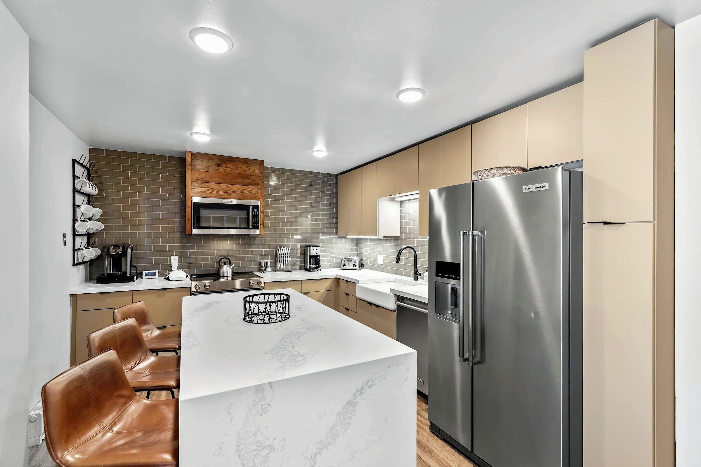 #106 - Kitchen