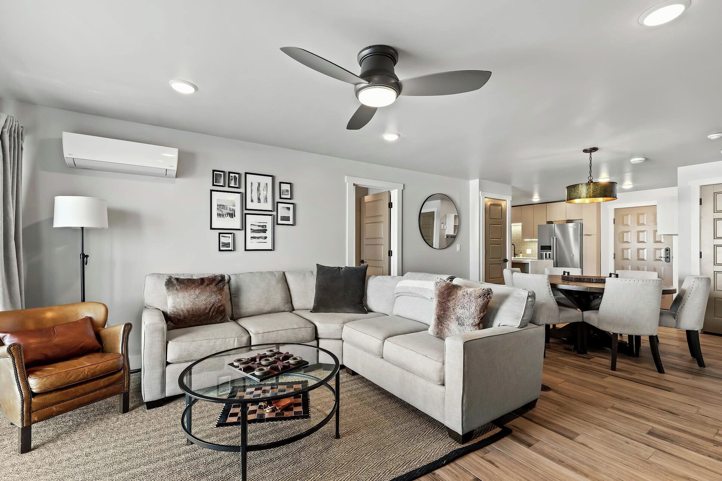 #106 - Living Area