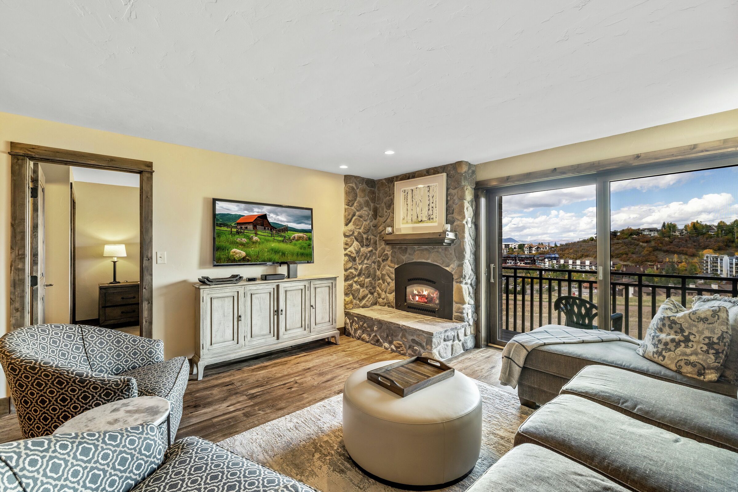 #308 - Living Area