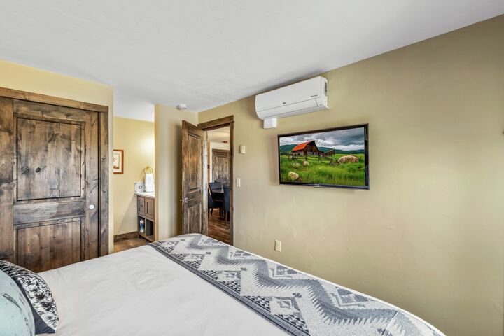 #308 - Master Bedroom