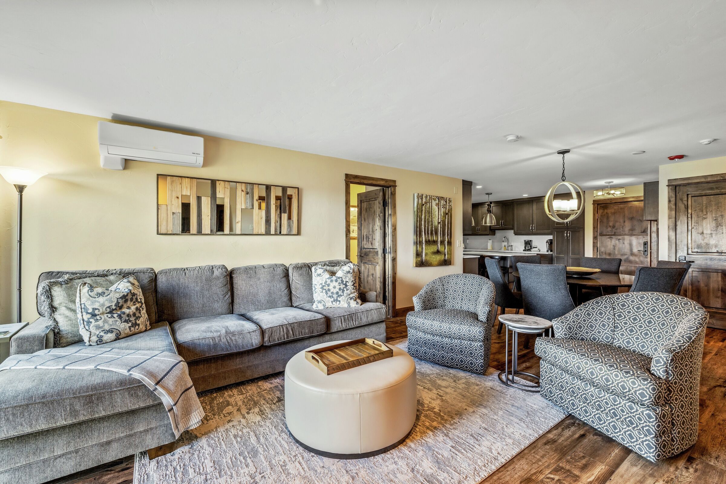 #308 - Living Area