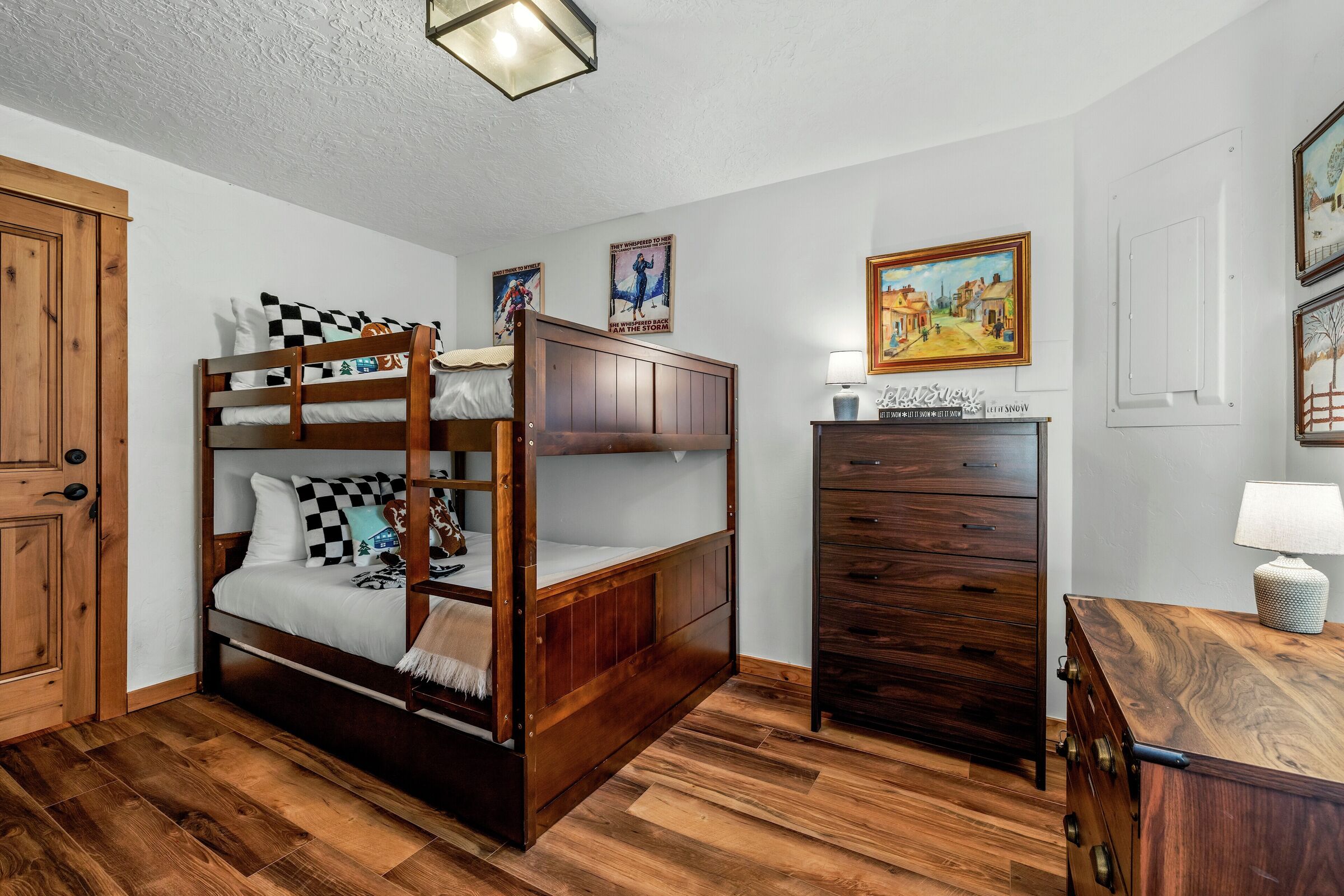 #514 - Den with Bunk Bed