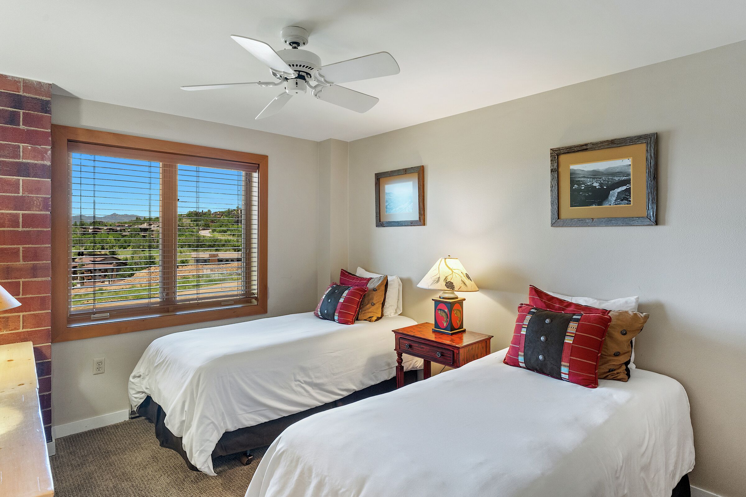 #516 - Bedroom