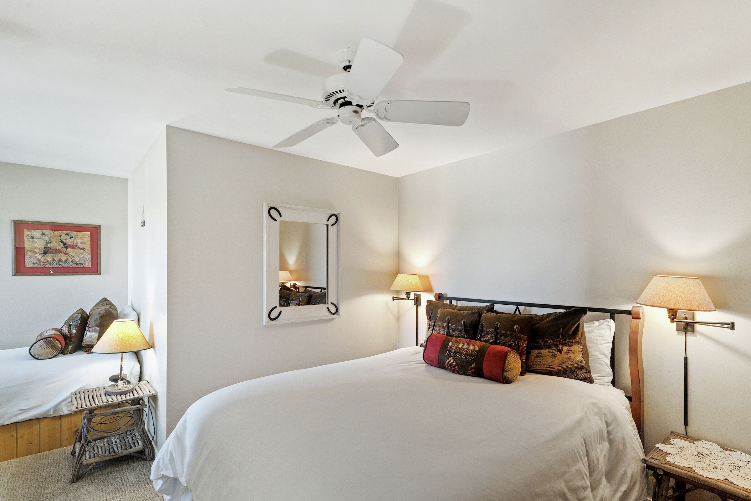 #516 - Bedroom