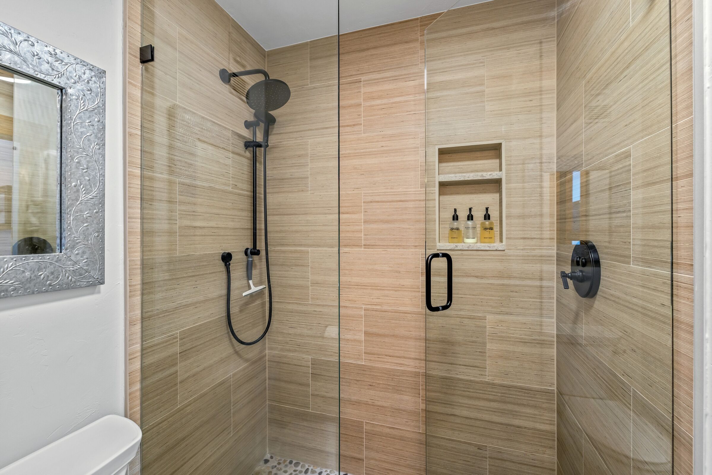 #310 - Master Ensuite Bathroom
