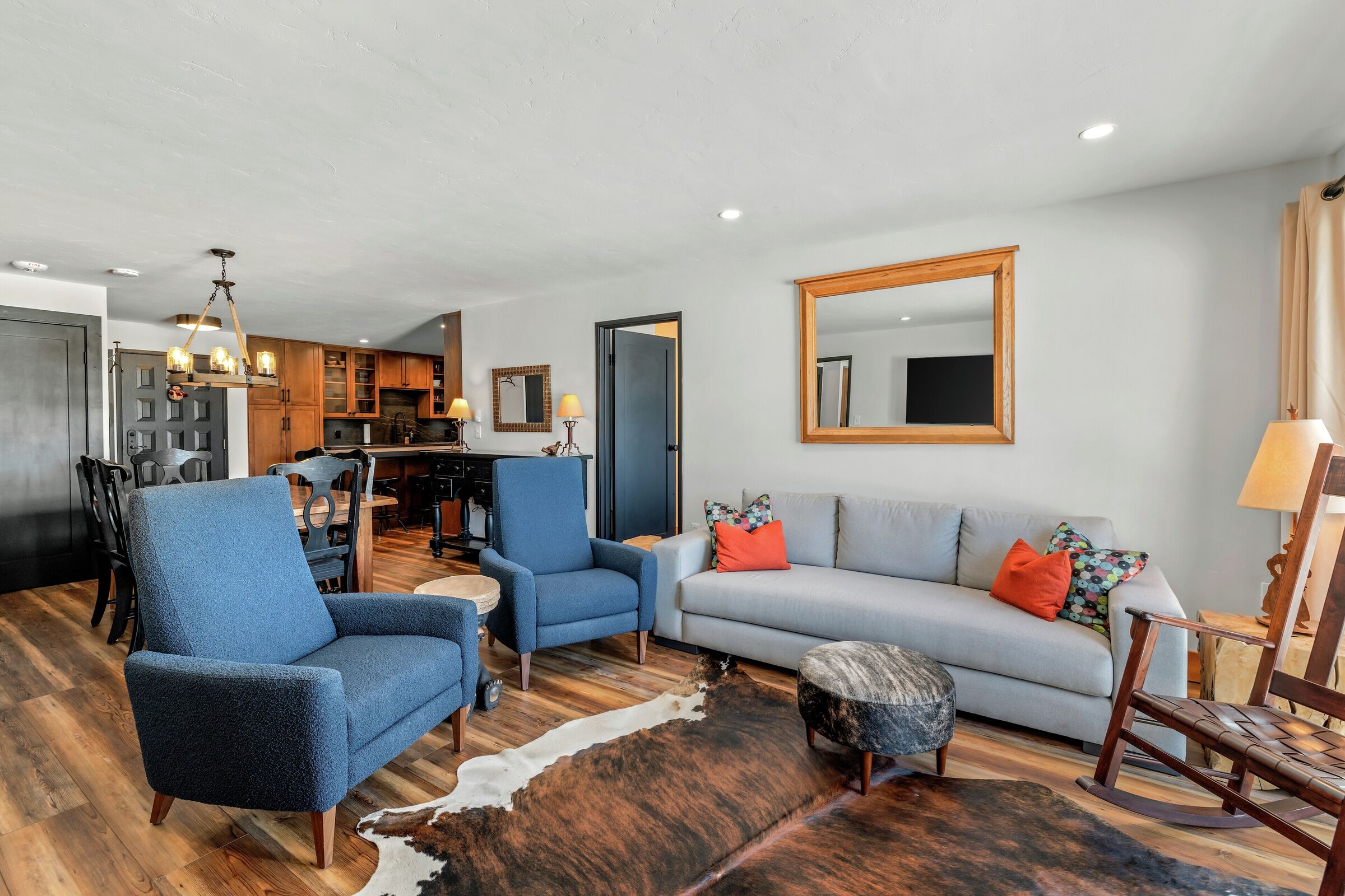 #310 - Living Area