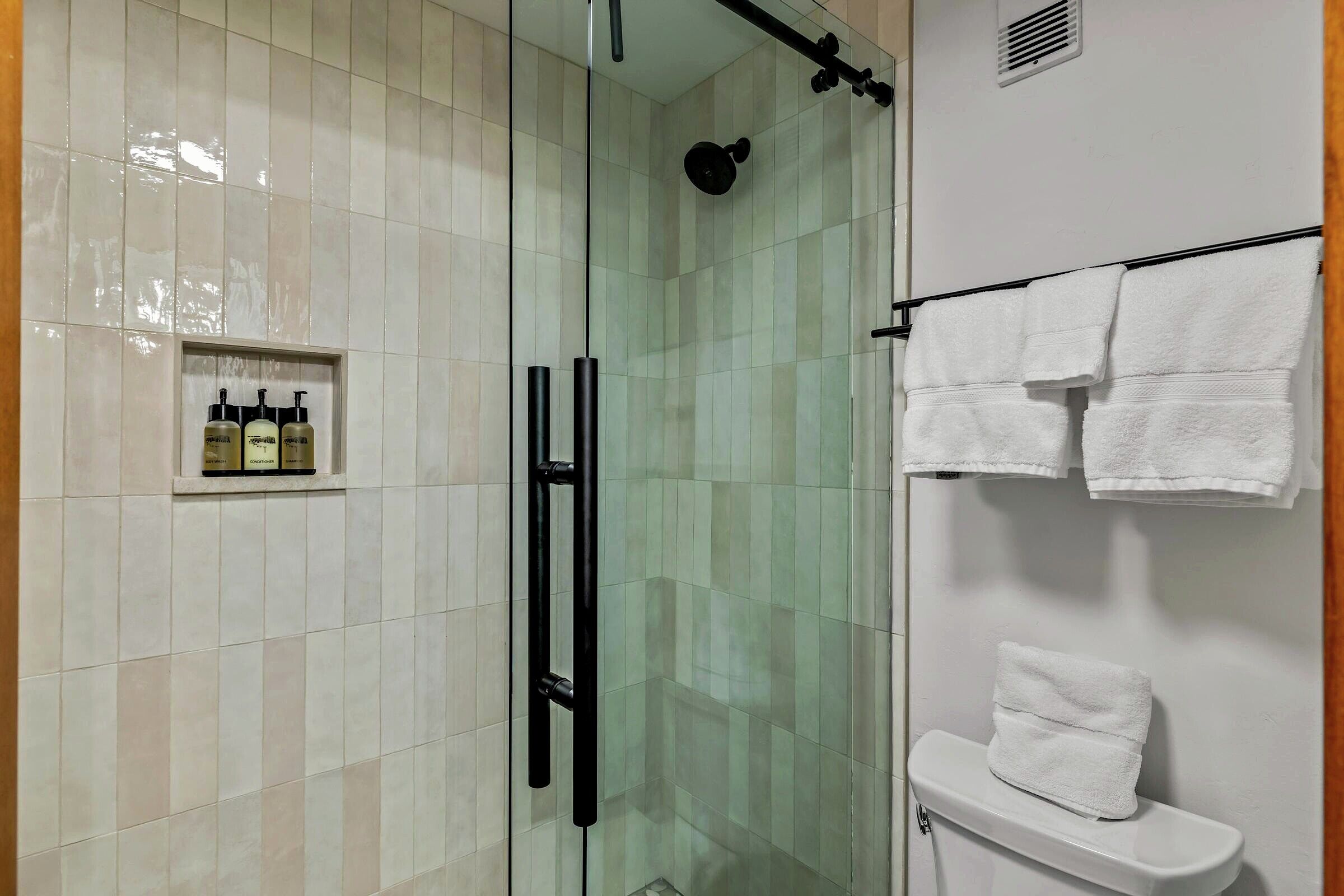Master Ensuite Bathroom