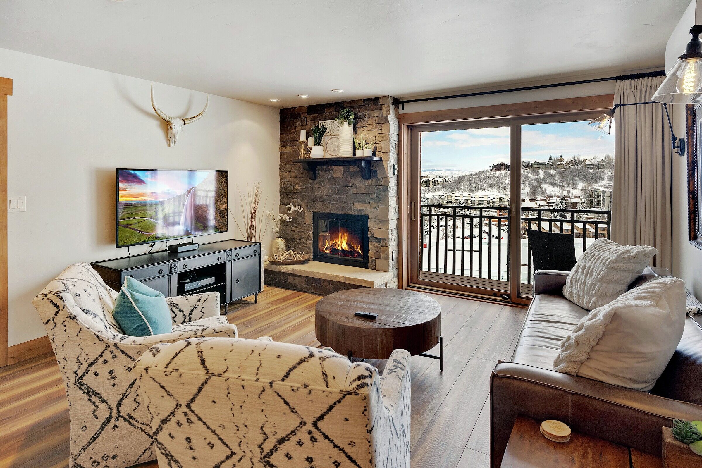 #406 - Living Area