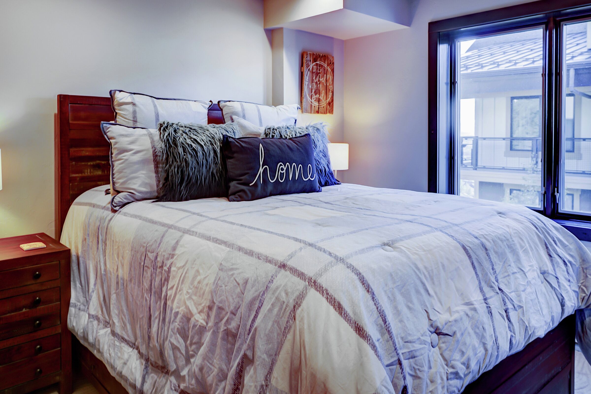 #405 - Bedroom