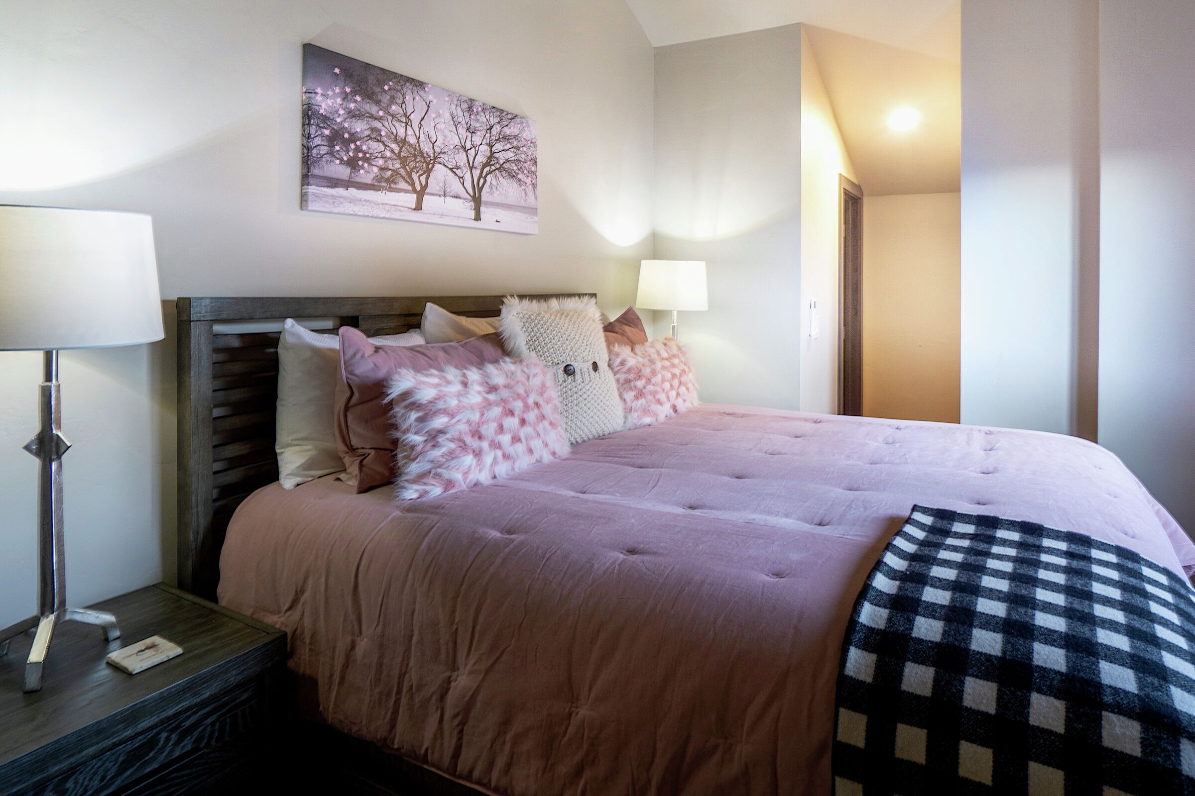 #405 - Master Bedroom