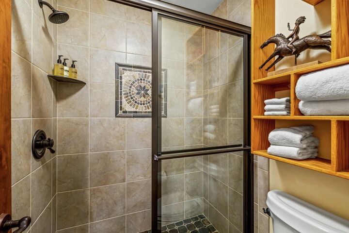 #614 - Bathroom