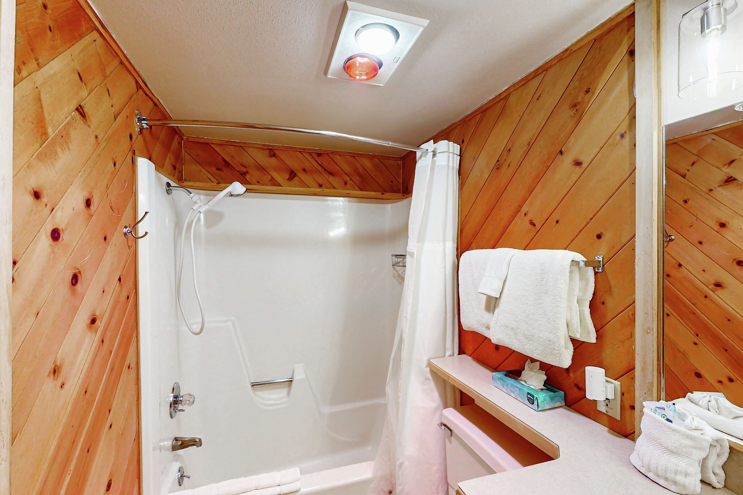 #A102 - Bathroom