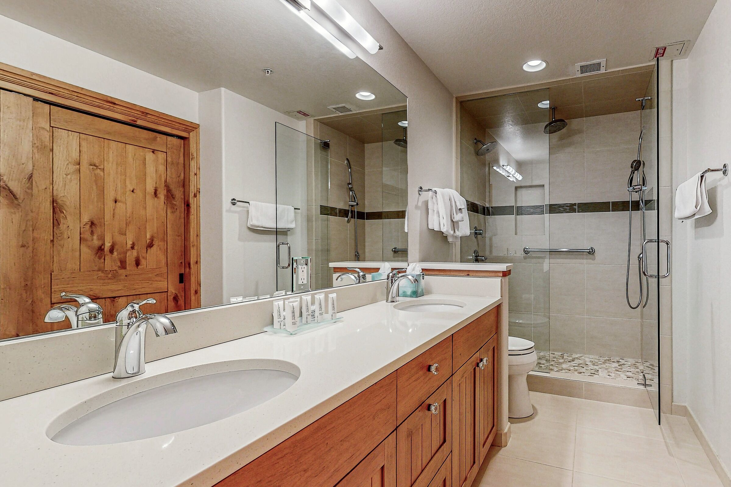Master Ensuite Bathroom