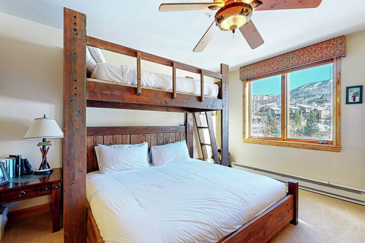 #413 - Bedroom