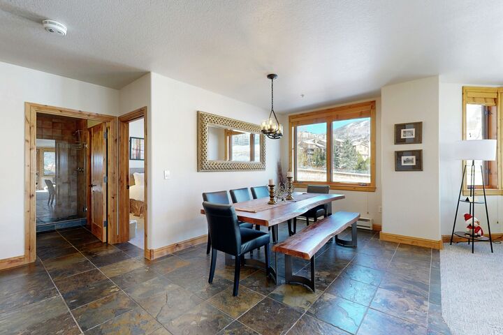 #213 - Dining Area