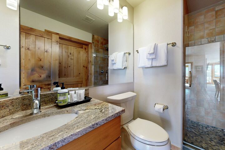 #213 - Ensuite Bathroom