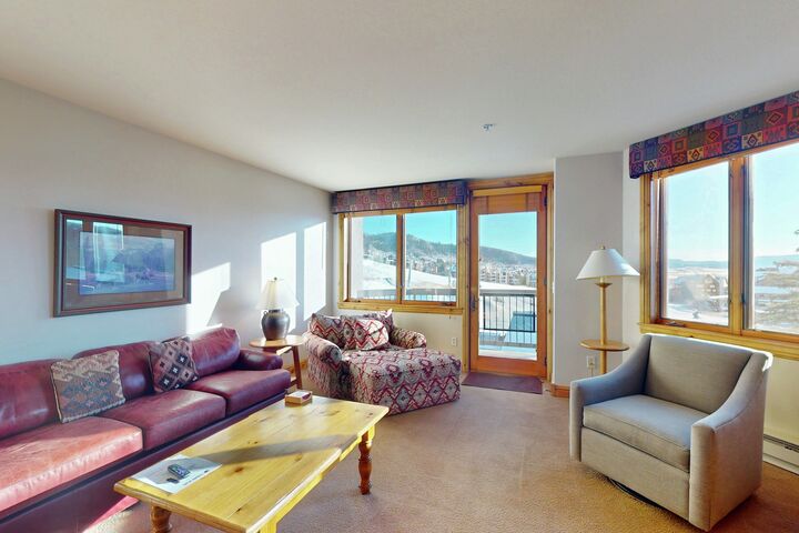 #414 - Living Area
