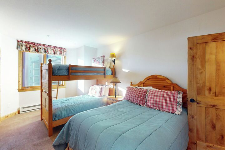 #414 - Bedroom