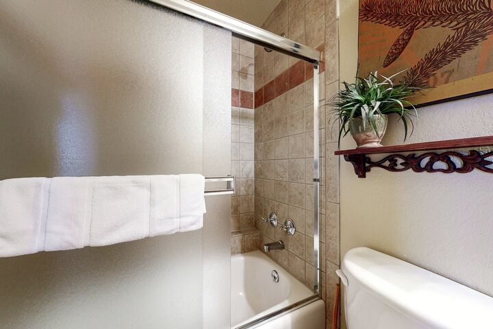 #514 - Bathroom