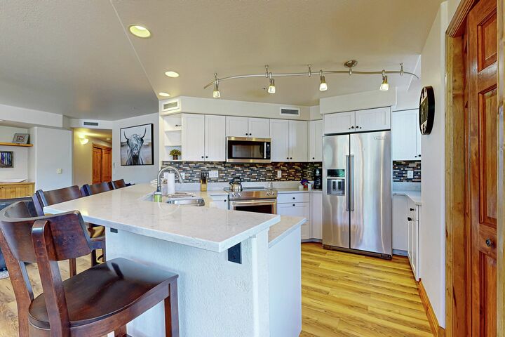 #618 - Kitchen