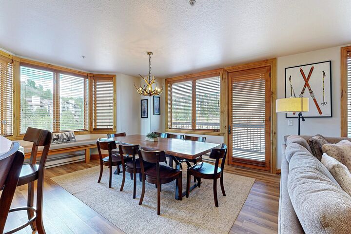 #618 - Dining Area