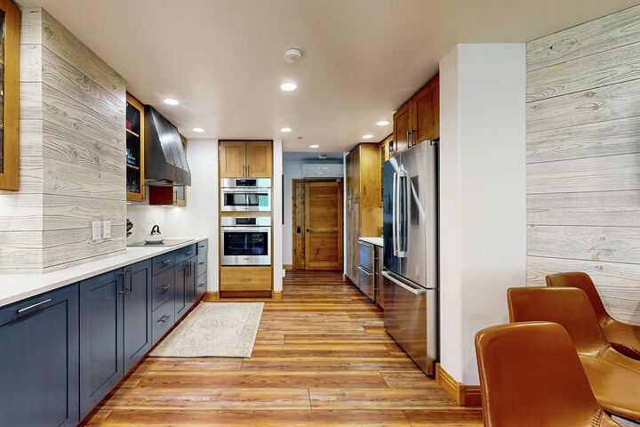 #614 - Kitchen