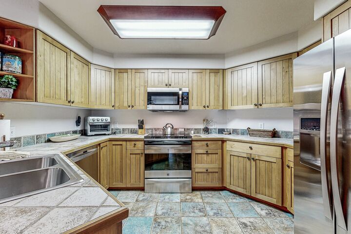 #211 - Kitchen