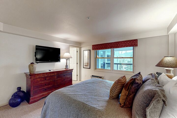 #403 - Master Bedroom