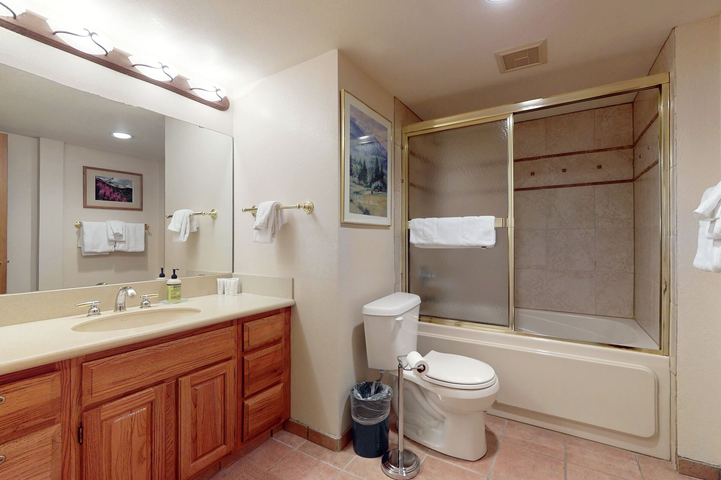 Master Ensuite Bathroom