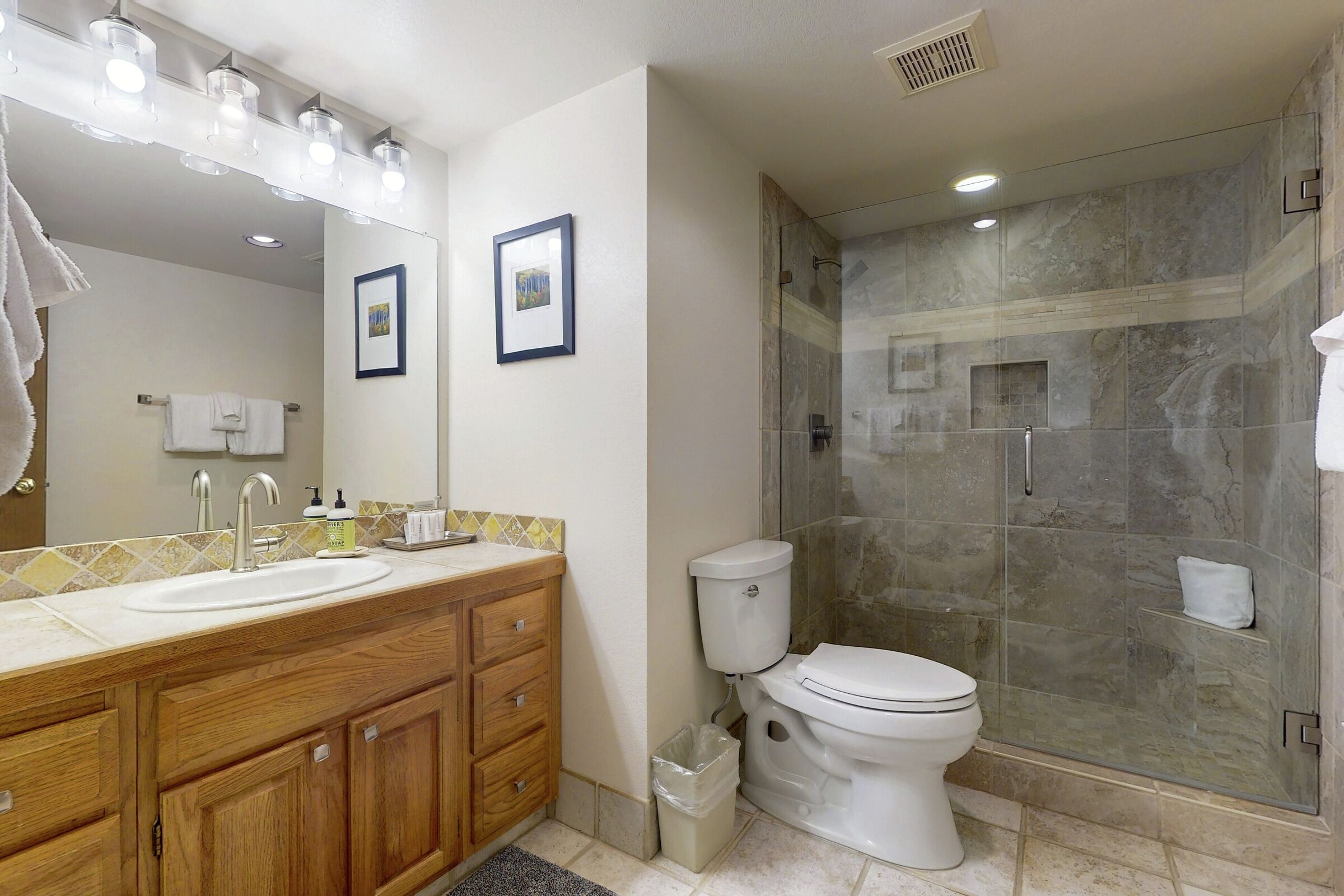 Master Ensuite Bathroom