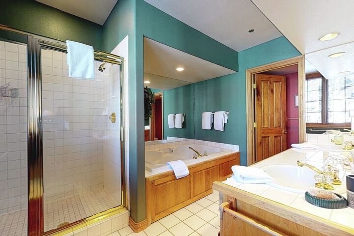 #04 - Master Ensuite Bathroom