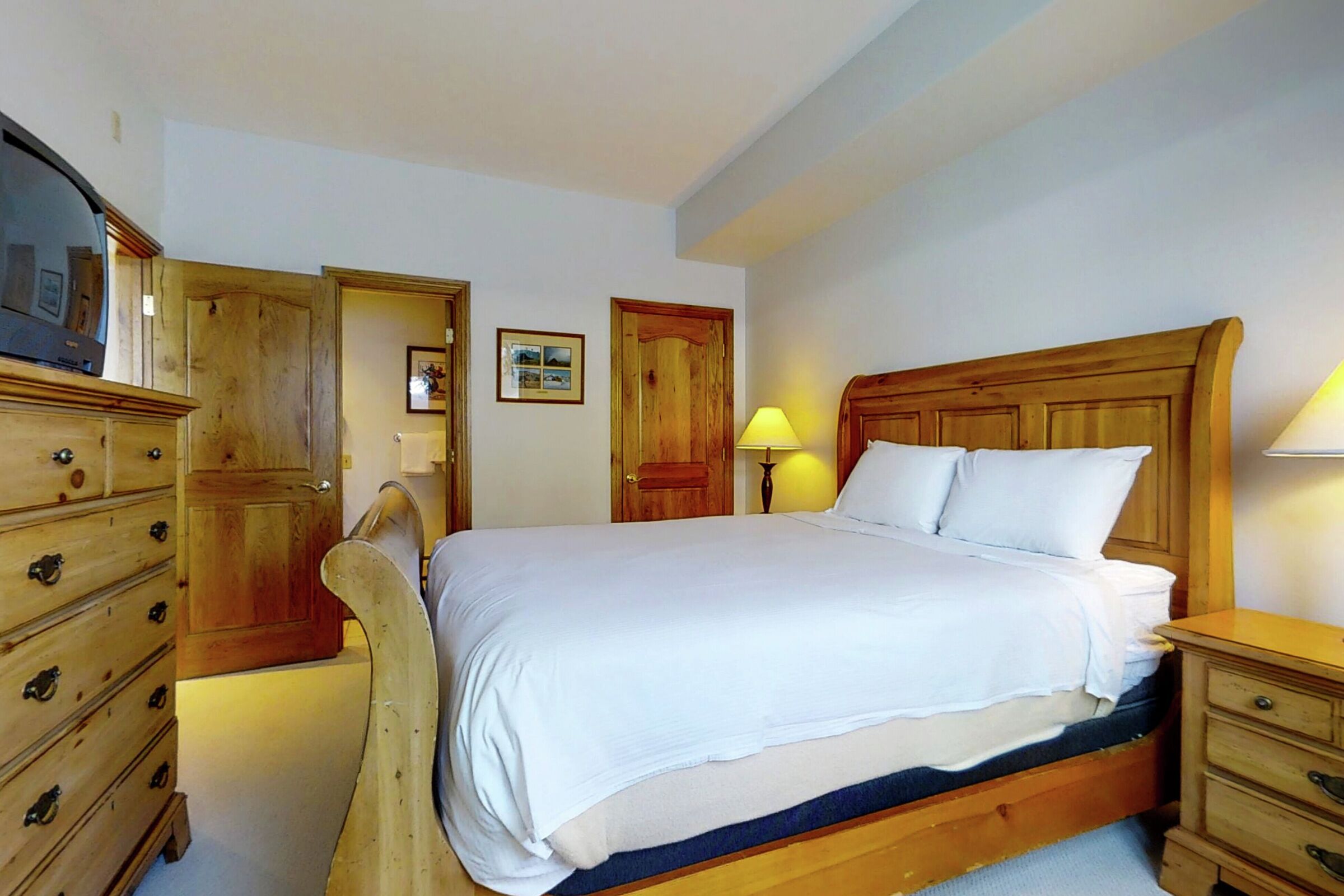 #11 - Bedroom